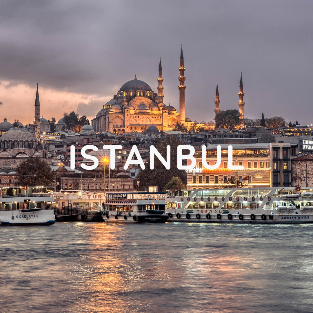 Istanbul - Luxury Scented Wooden Wick Candle