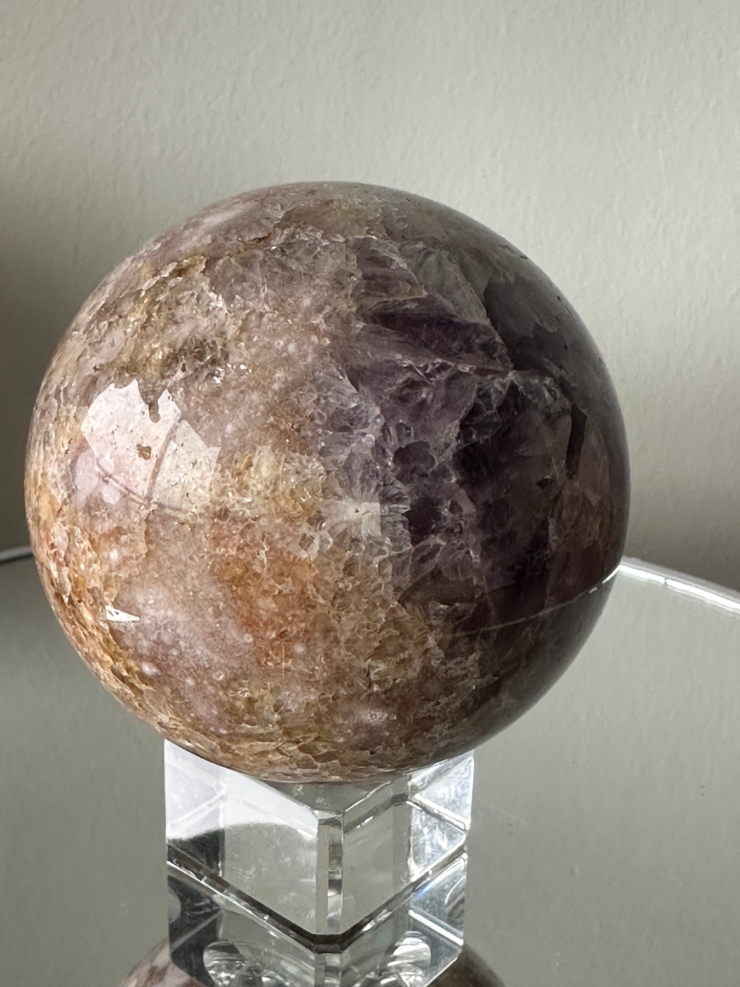 High-Quality Collectible Amethyst Flower Agate Sphere